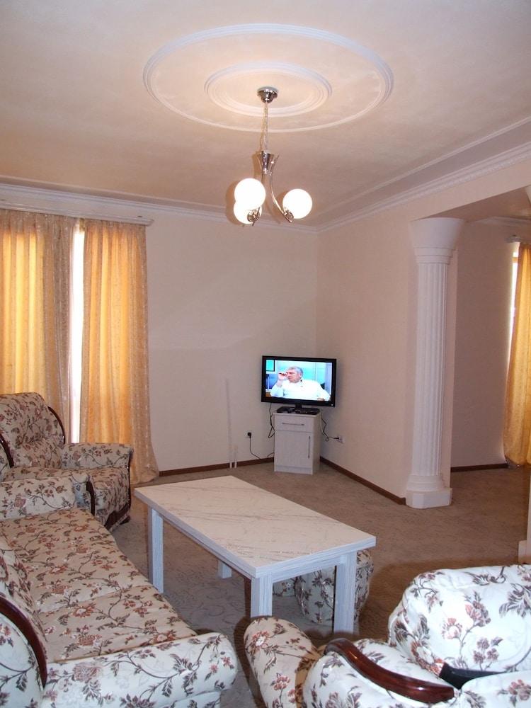 Hotel Central Jermuk Luaran gambar