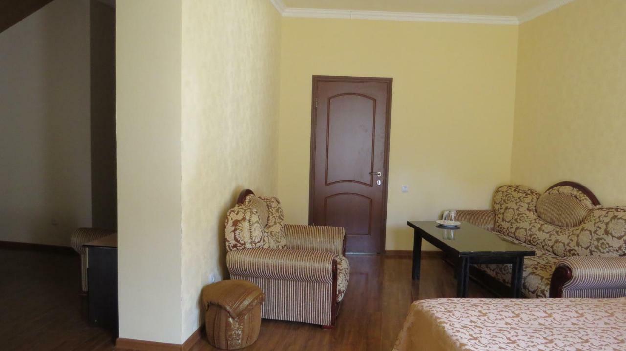 Hotel Central Jermuk Luaran gambar